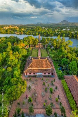  Il Tempio di Thien Mu: Un'Antica Pagoda al Limite del Fiume e un Simbolo Storico Imperdibile!